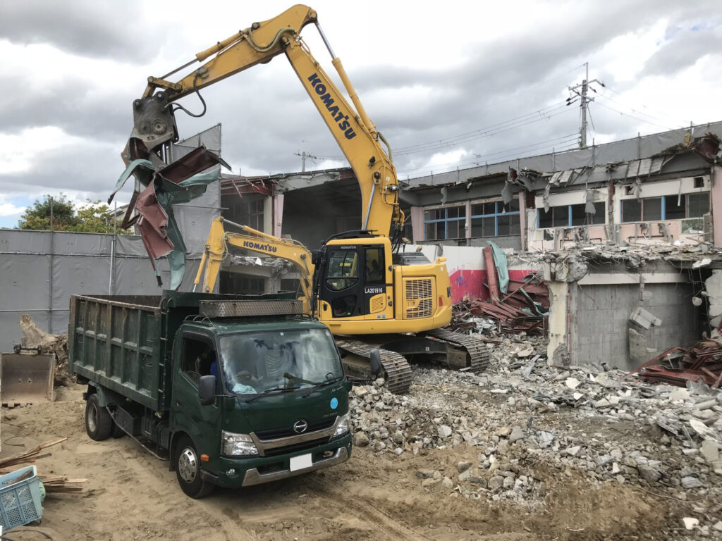 豊中市某幼稚園解体工事